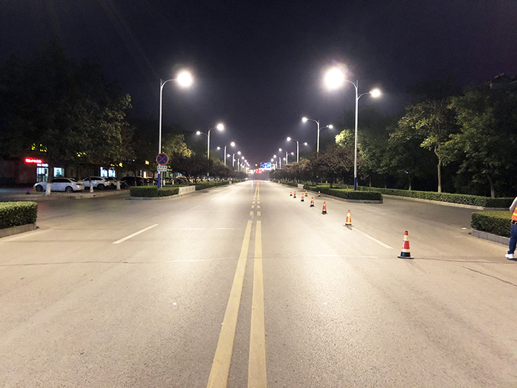 桓臺(tái)縣漁洋街、中心大街路燈節(jié)能改造工程